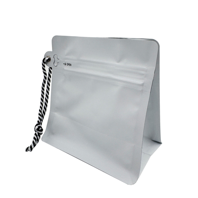 Beli 250g 0.5lb 8oz Matte White Foil Flat Bottom Coffee Bag Dengan Klep Sisi Zipper Dan String online manufacture